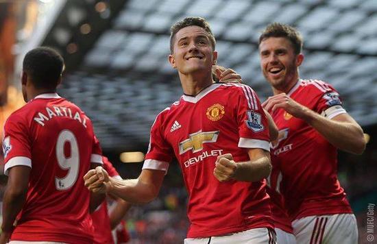 段展现出色 段展现出色